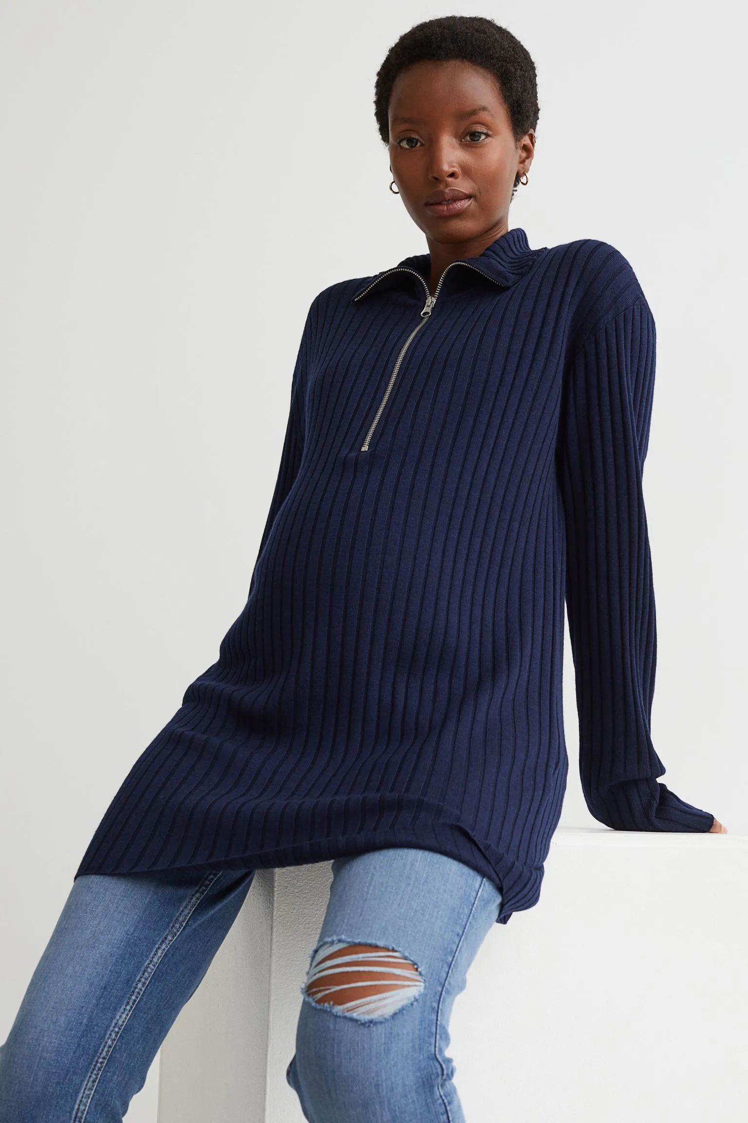 Famous Store Maternity Mom Ankle Jeans Blue